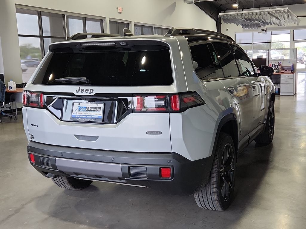 2026 Jeep Cherokee Overland