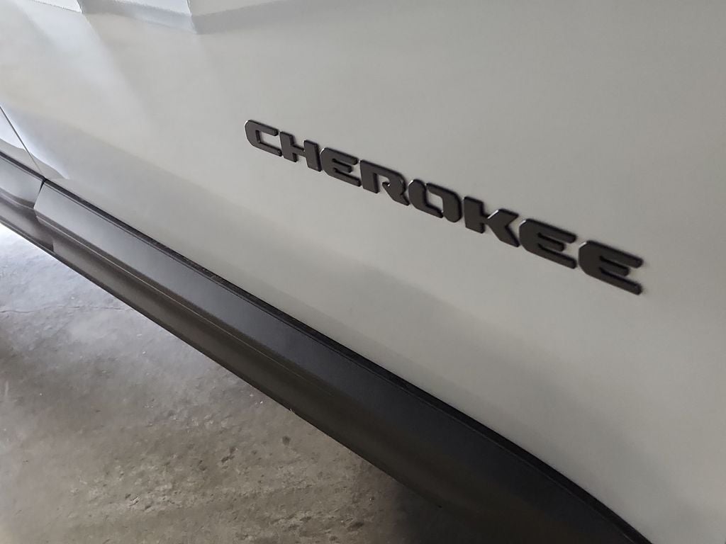 2026 Jeep Cherokee Overland
