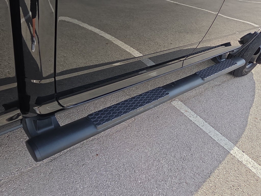 2025 RAM 3500 Tradesman Crew Cab 4x4 8' Box