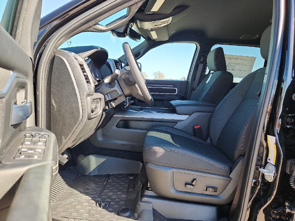 2027 RAM Ram 3500 RAM 3500 LONE STAR CREW CAB 4X4 8' BOX