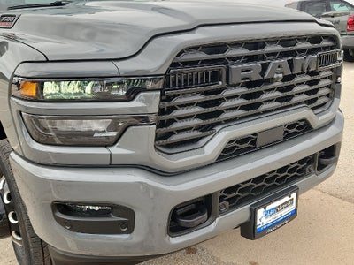 2027 RAM 3500 RAM 3500 LONE STAR CREW CAB 4X4 8' BOX