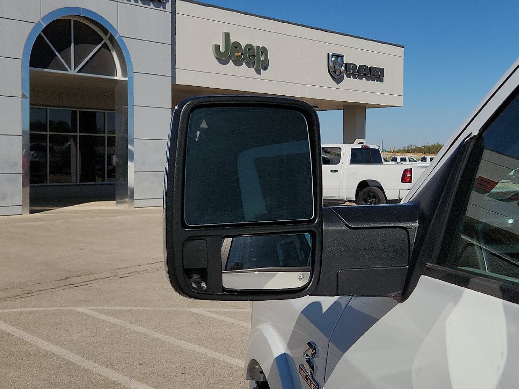 2027 RAM Ram 3500 RAM 3500 LARAMIE CREW CAB 4X4 8' BOX