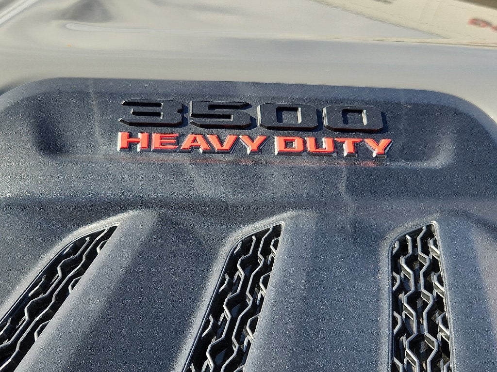 2027 RAM Ram 3500 RAM 3500 LARAMIE MEGA CAB 4X4 6'4' BOX