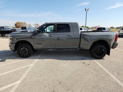 2027 RAM Ram 3500 RAM 3500 LARAMIE MEGA CAB 4X4 6'4' BOX