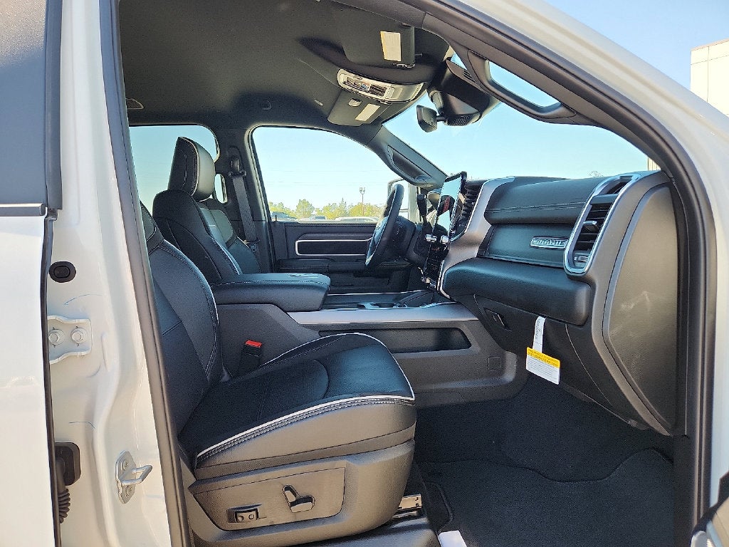 2027 RAM 3500 Limited