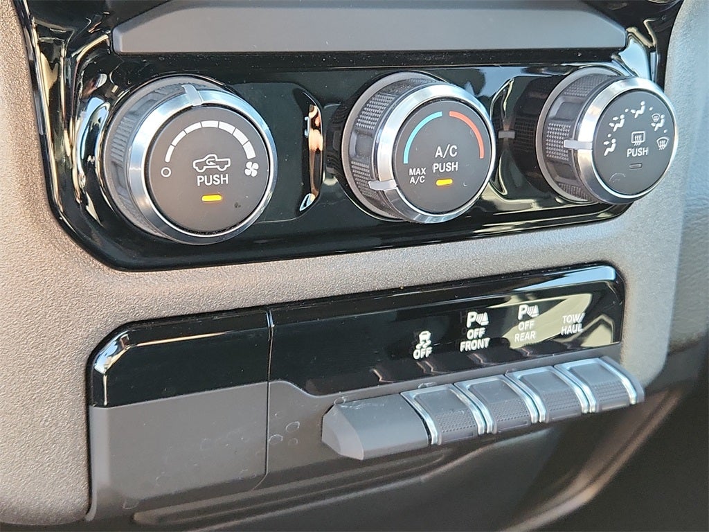 2025 RAM 1500 Tradesman