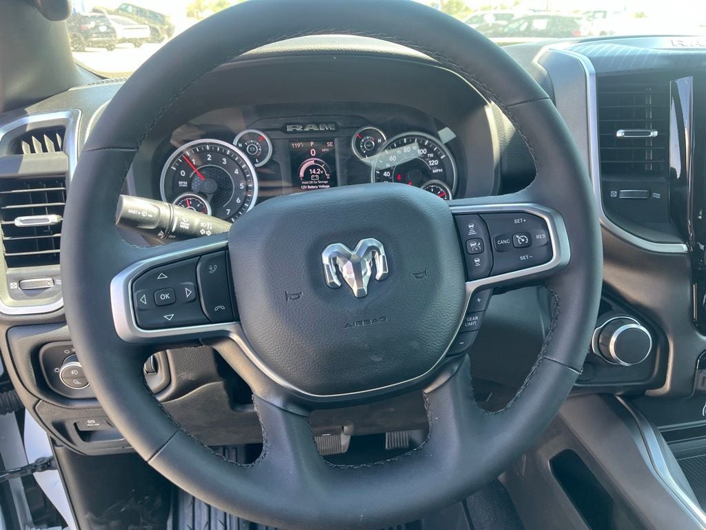 2026 RAM 1500 Lone Star Crew Cab 4x4 5'7' Box