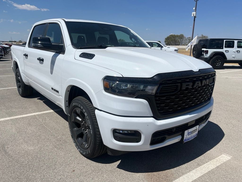 2026 RAM 1500 Lone Star Crew Cab 4x4 5'7' Box