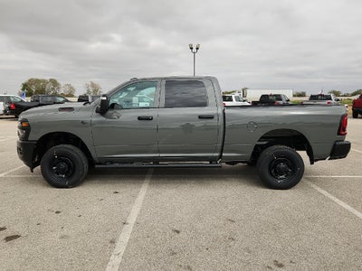 2027 RAM 2500 RAM 2500 TRADESMAN CREW CAB 4X4 6'4' BOX