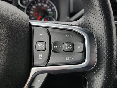 2027 RAM 2500 RAM 2500 TRADESMAN CREW CAB 4X4 6'4' BOX