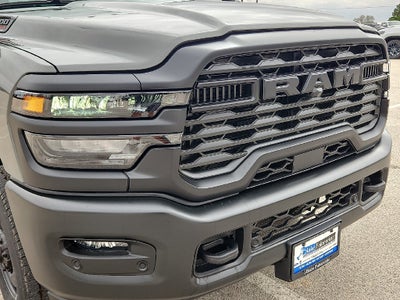 2027 RAM 2500 RAM 2500 TRADESMAN CREW CAB 4X4 6'4' BOX