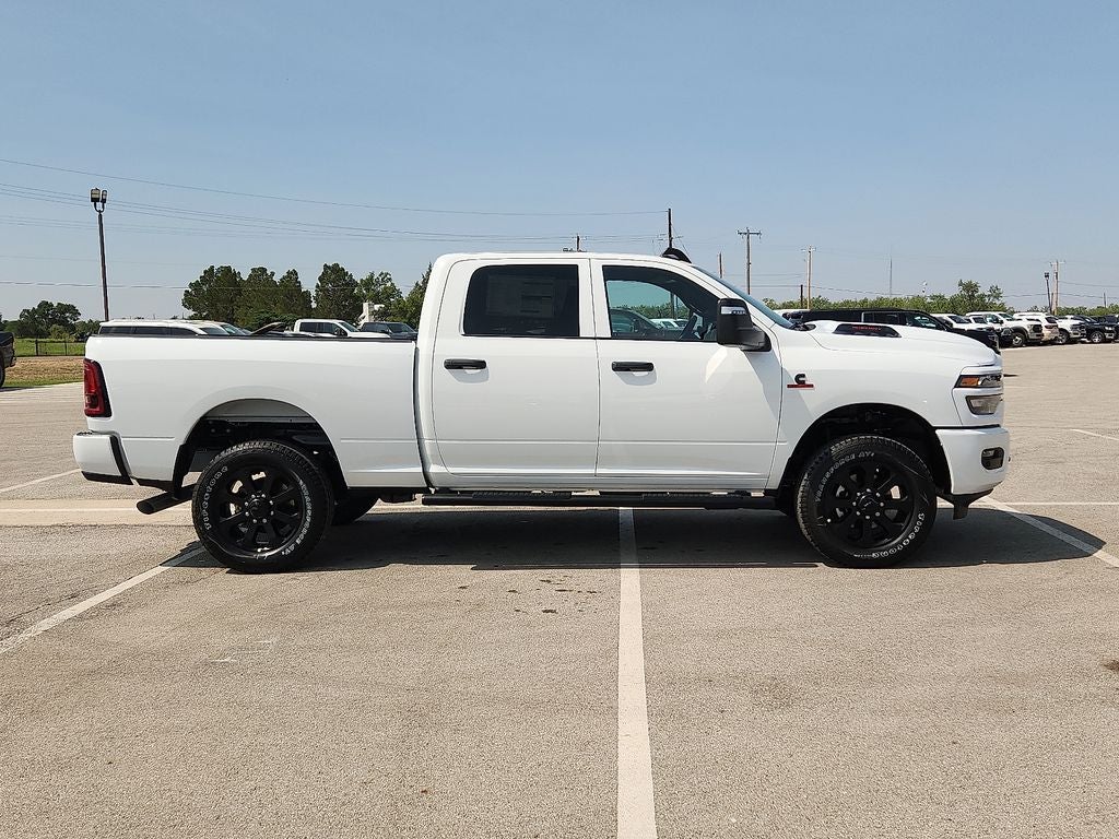 2026 RAM 2500 RAM 2500 BLACK EXPRESS CREW CAB 4X4 6'4' BOX