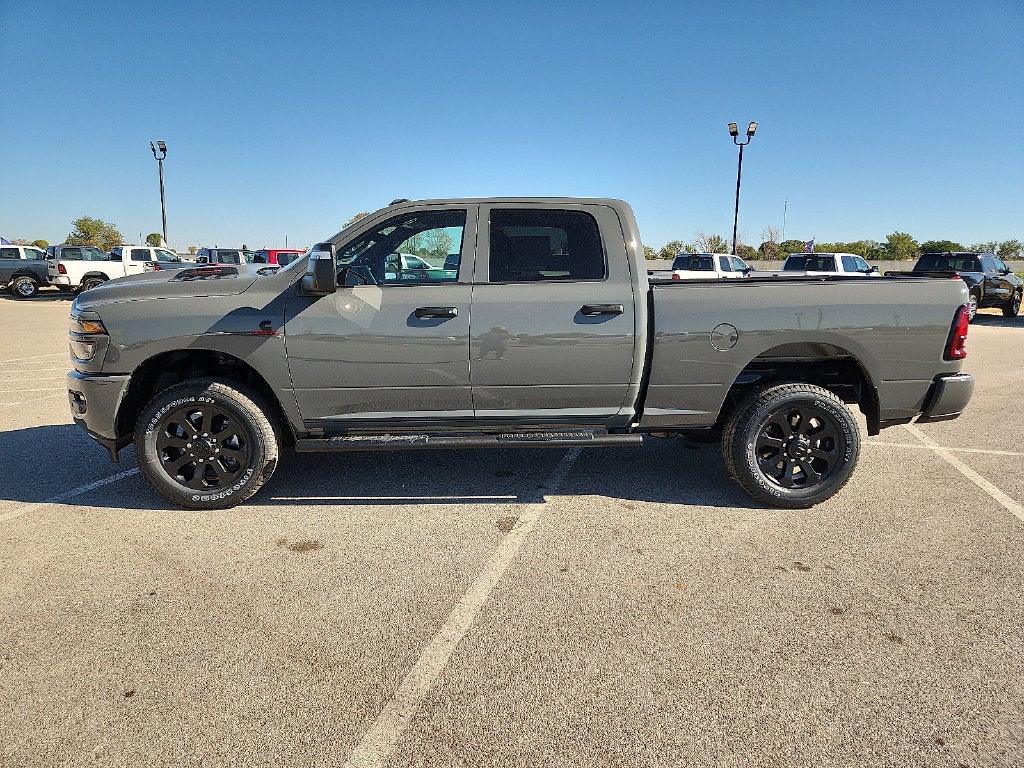 2027 RAM Ram 2500 RAM 2500 BLACK EXPRESS CREW CAB 4X4 6'4' BOX