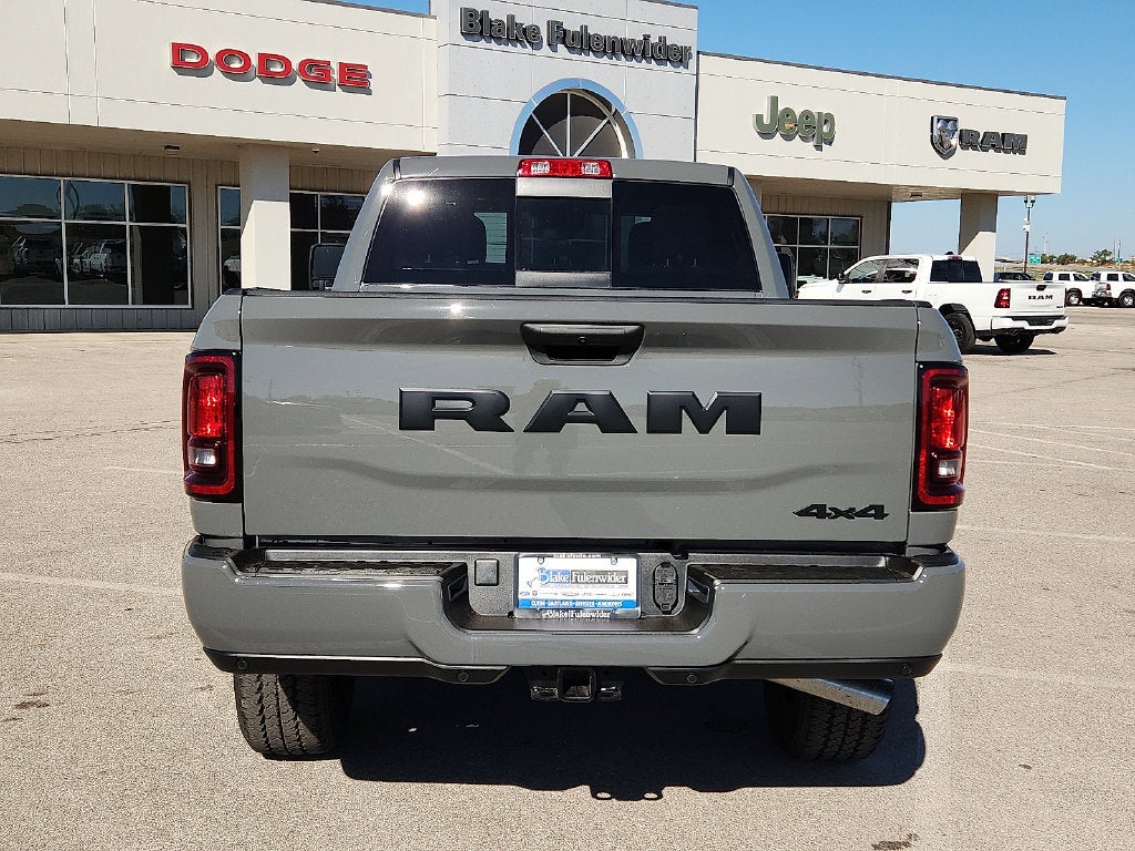 2027 RAM Ram 2500 RAM 2500 BLACK EXPRESS CREW CAB 4X4 6'4' BOX