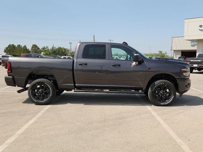 2026 RAM 2500 RAM 2500 BLACK EXPRESS CREW CAB 4X4 6'4' BOX