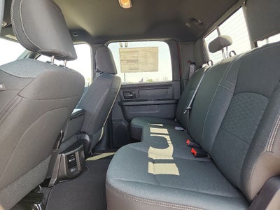 2026 RAM 2500 RAM 2500 BLACK EXPRESS CREW CAB 4X4 6'4' BOX