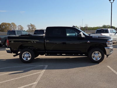 2027 RAM Ram 2500 RAM 2500 TRADESMAN CREW CAB 4X4 6'4' BOX