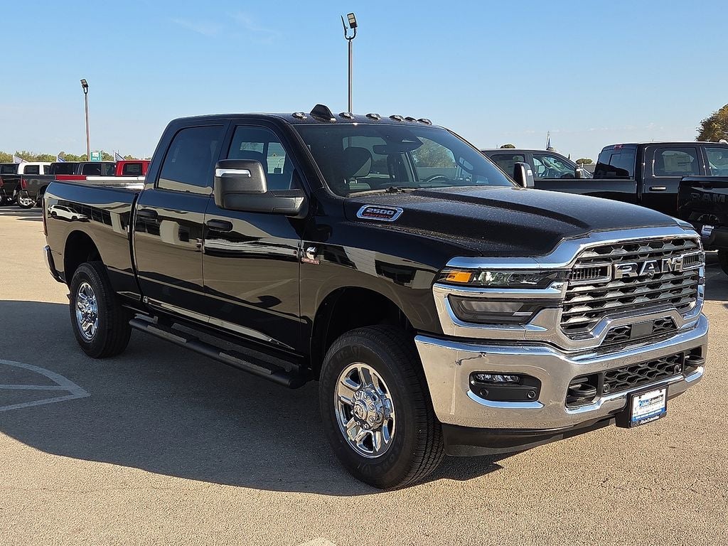 2027 RAM Ram 2500 RAM 2500 TRADESMAN CREW CAB 4X4 6'4' BOX