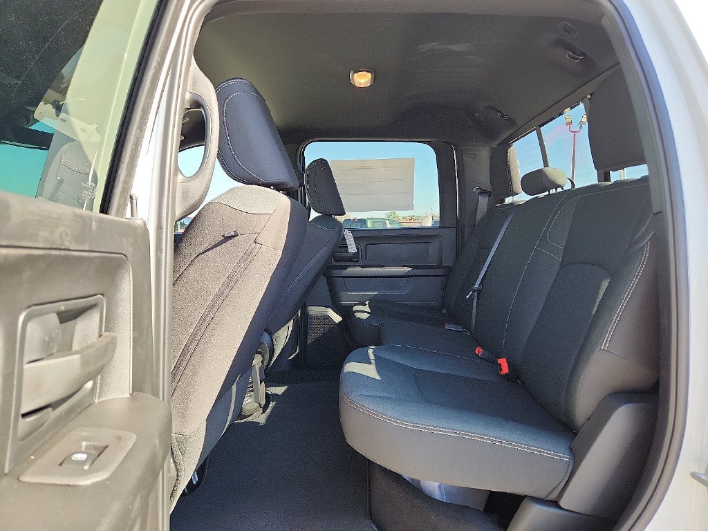 2027 RAM Ram 2500 RAM 2500 TRADESMAN CREW CAB 4X4 8' BOX
