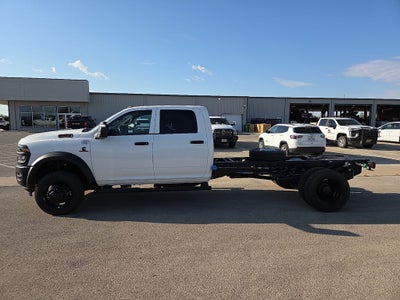 2027 RAM Ram 5500 Chassis Cab RAM 5500 TRADESMAN CHASSIS CREW CAB 4X4 84' CA