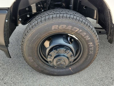 2026 RAM 3500 Chassis RAM 3500 TRADESMAN CREW CAB CHASSIS 4X4 60' CA