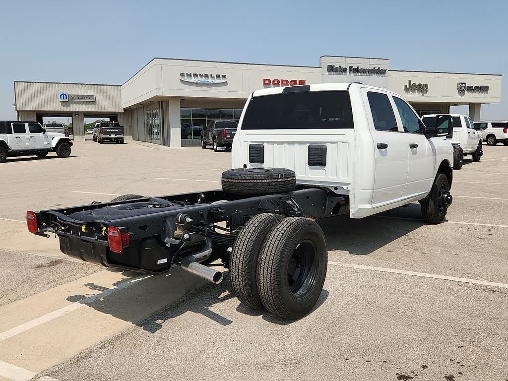 2026 RAM 3500 Chassis RAM 3500 TRADESMAN CREW CAB CHASSIS 4X4 60' CA