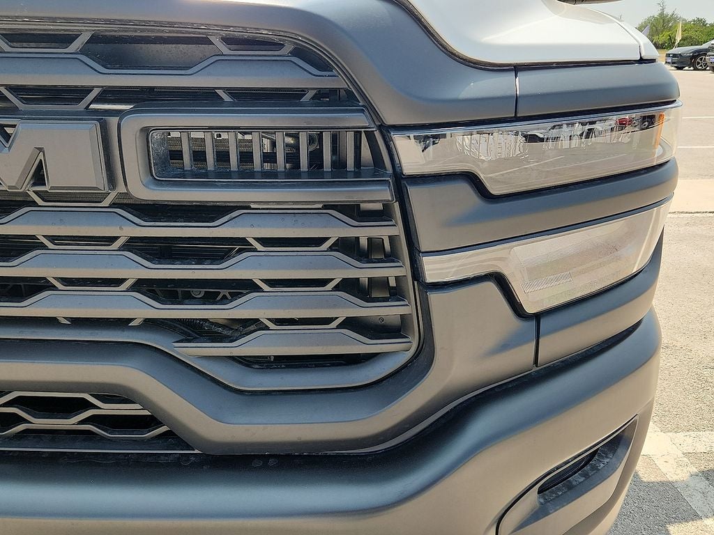 2026 RAM 3500 Chassis RAM 3500 TRADESMAN CREW CAB CHASSIS 4X4 60' CA
