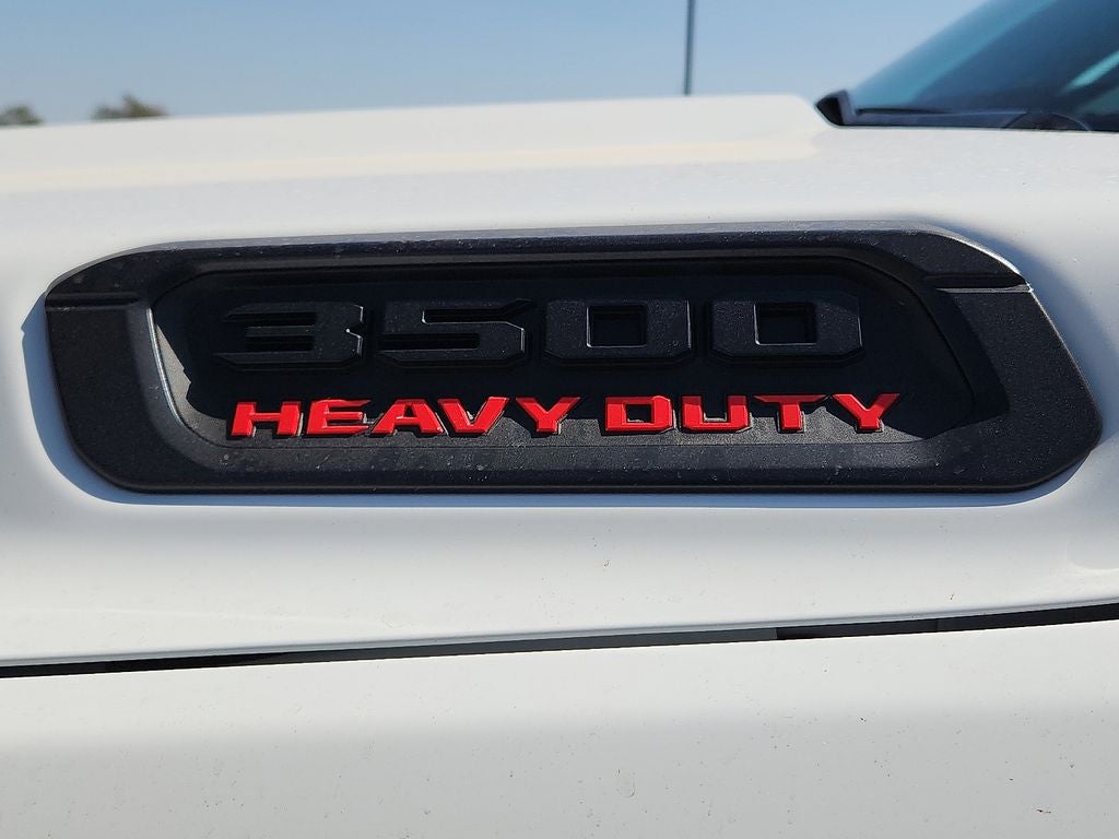 2026 RAM Ram 3500 Chassis Cab RAM 3500 TRADESMAN CREW CAB CHASSIS 4X4 60' CA