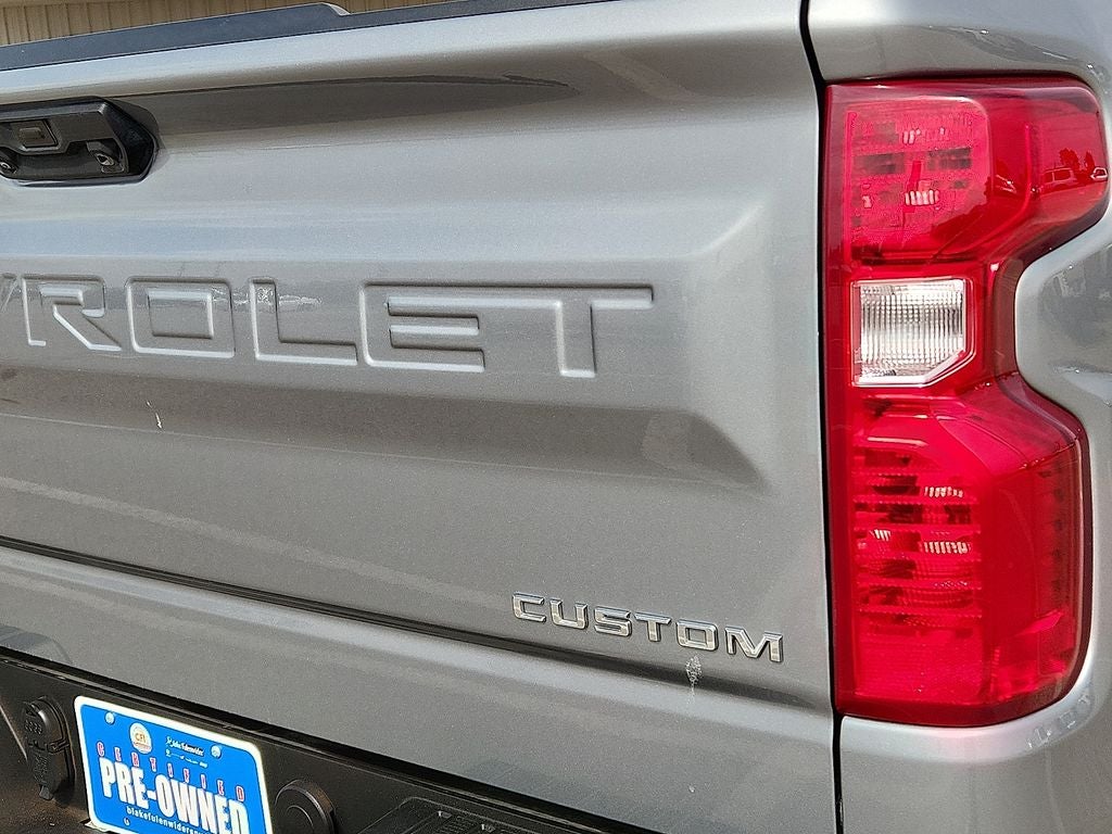 2023 Chevrolet Silverado 1500 Custom