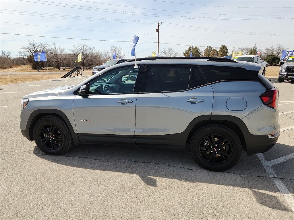 2023 GMC Terrain AT4