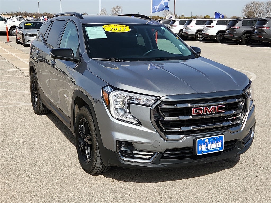 2023 GMC Terrain AT4