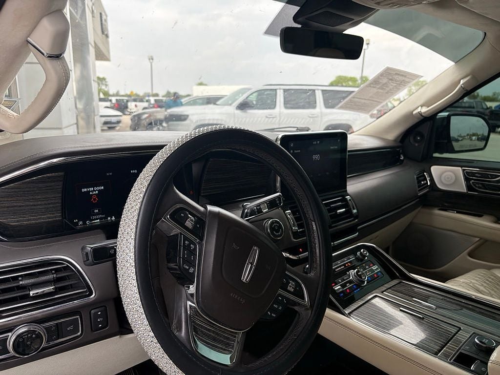 2020 Lincoln Navigator L Black Label