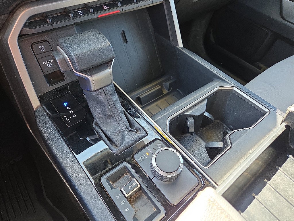 2025 Toyota Tundra 4WD SR5