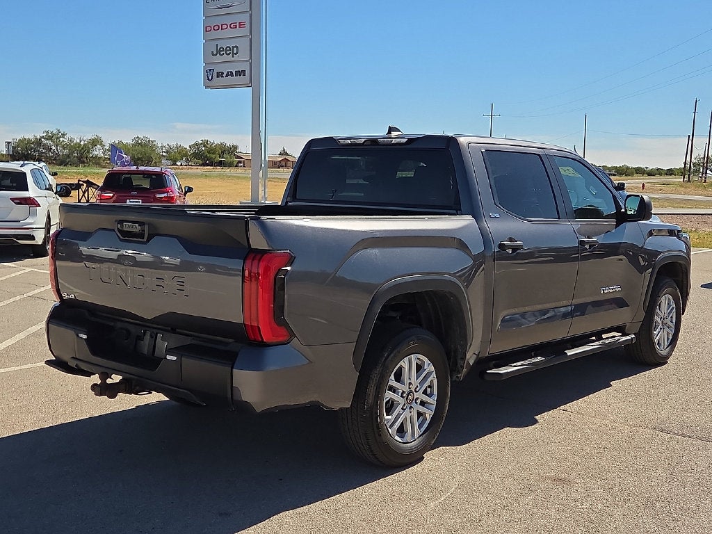 2025 Toyota Tundra 4WD SR5