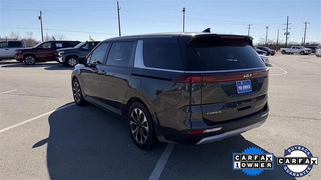 2024 Kia Carnival EX