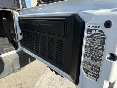 2022 Jeep Wrangler Willys 4x4