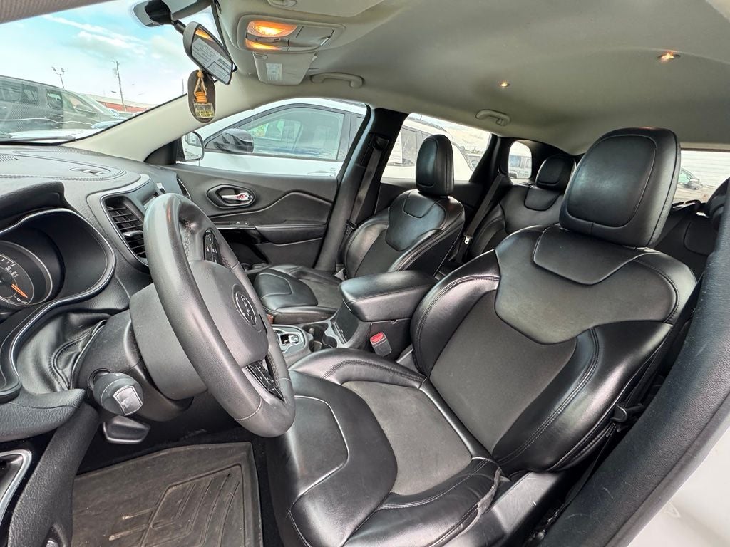 2020 Jeep Cherokee Altitude FWD