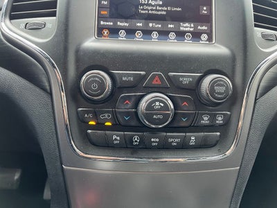 2020 Jeep Grand Cherokee Laredo E 4x2