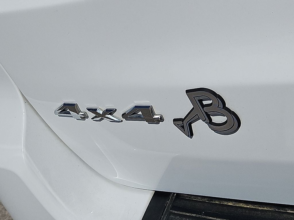 2022 Jeep Grand Cherokee WK Laredo E 4x4