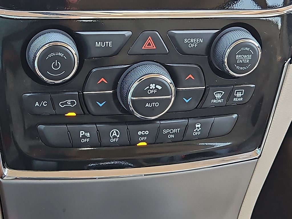 2022 Jeep Grand Cherokee WK Laredo E 4x4