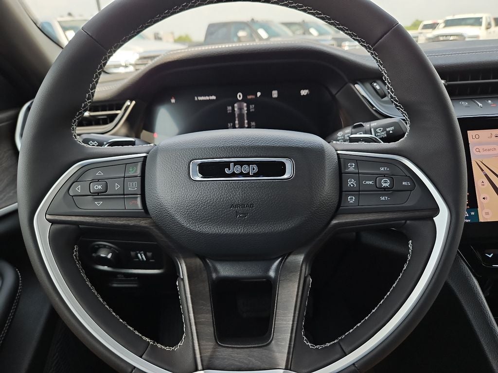 2026 Jeep Grand Cherokee GRAND CHEROKEE LAREDO ALTITUDE 4X2