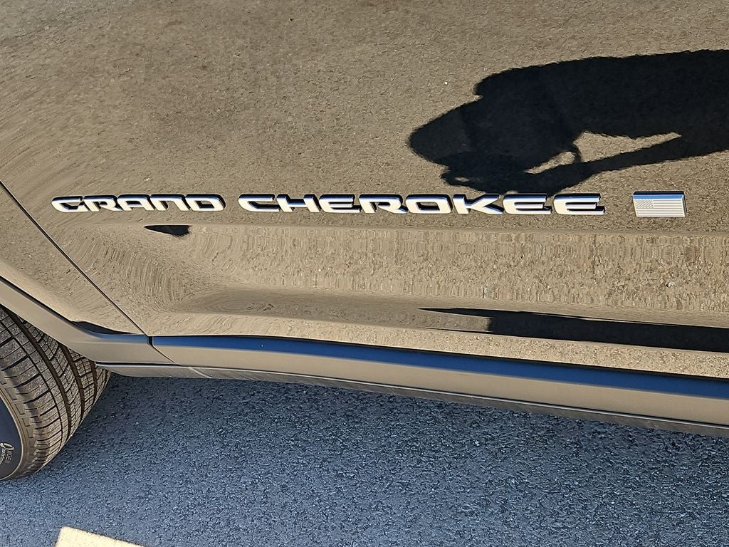 2026 Jeep Grand Cherokee GRAND CHEROKEE LAREDO 4X4