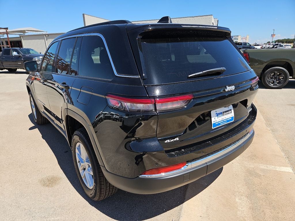 2026 Jeep Grand Cherokee GRAND CHEROKEE LAREDO 4X4