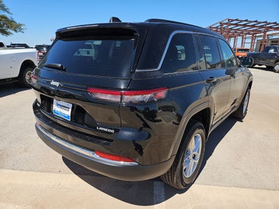 2026 Jeep Grand Cherokee GRAND CHEROKEE LAREDO 4X4