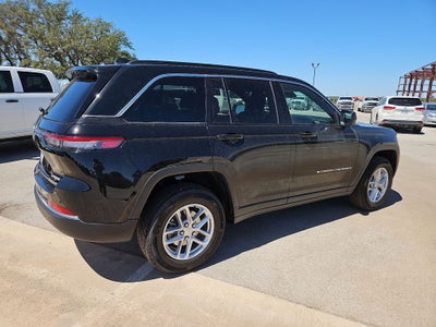 2026 Jeep Grand Cherokee GRAND CHEROKEE LAREDO 4X4