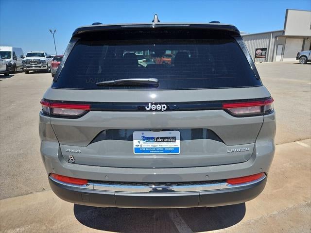 2027 Jeep Grand Cherokee Laredo X
