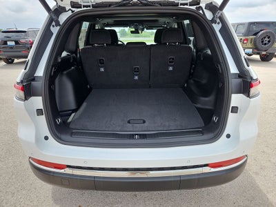2026 Jeep Grand Cherokee GRAND CHEROKEE LAREDO X 4X4