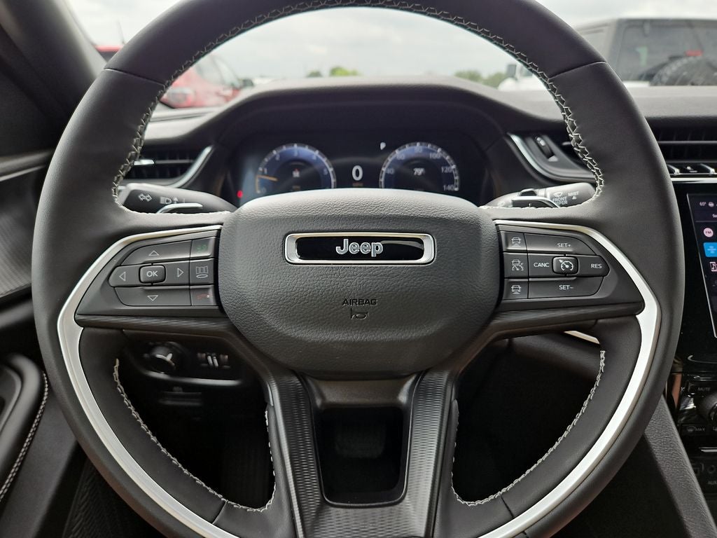 2026 Jeep Grand Cherokee GRAND CHEROKEE LAREDO X 4X4