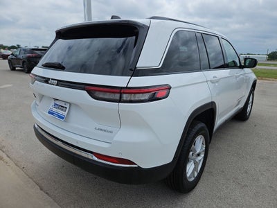 2026 Jeep Grand Cherokee GRAND CHEROKEE LAREDO X 4X4