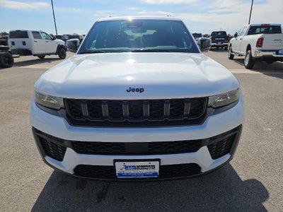 2027 Jeep Grand Cherokee GRAND CHEROKEE LAREDO ALTITUDE 4X4